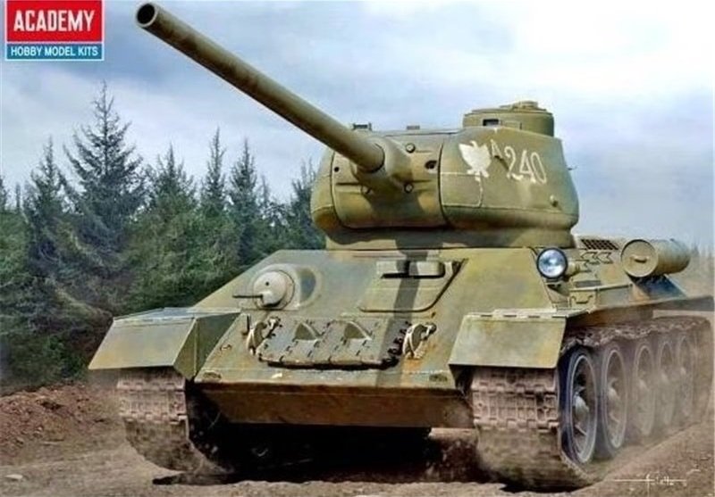 Academy 13554 - 1/35 Soviet Medium Tank T-34-85 Ural Tank Factory No.183