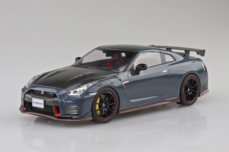 Aoshima 1/24 Scale Model Snap Car Kit Nismo Nissan GT-R R35