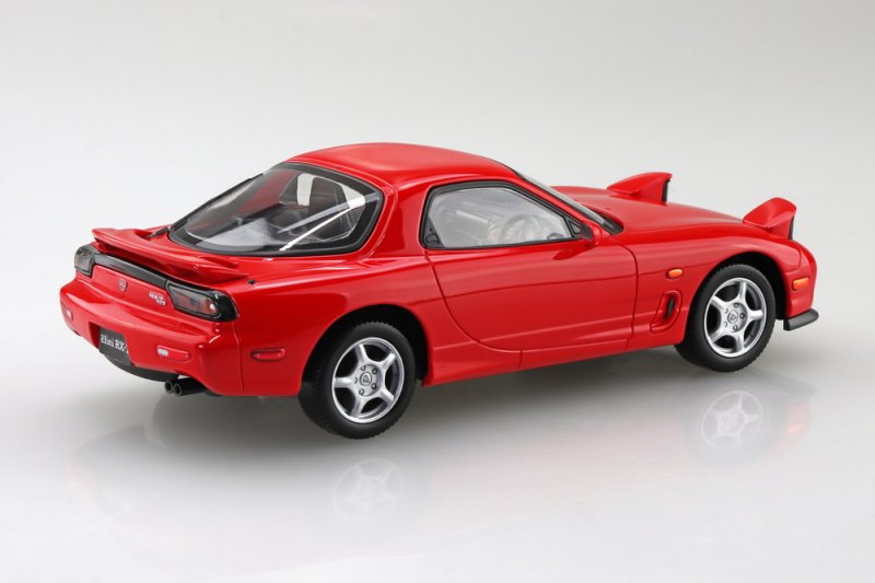 Aoshima 06551 - 1/32 Mazda Efini RX-7 FD3S Vintage Red Snap Kit