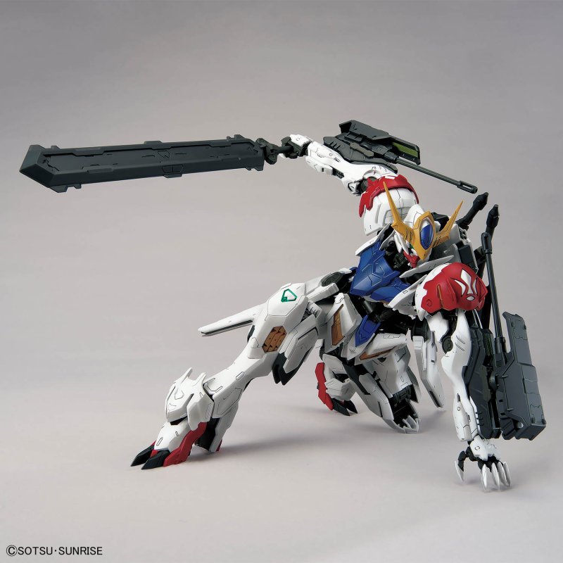 Bandai 5069181 - MG 1/100 Gundam Barbatos Lupus Model Kit