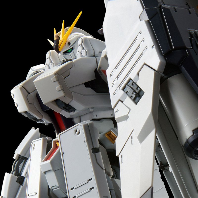 Bandai 5060912 - RG 1/144 RX-93 Nu Gundam HWS Model Kit