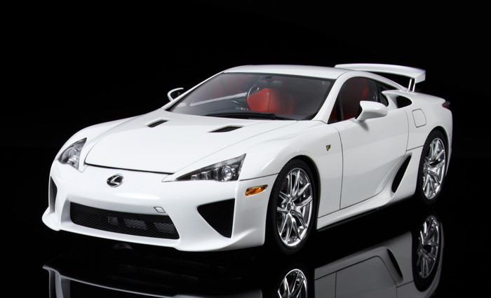 Tamiya 24319 1/24 Scale Model Sports Car Kit Lexus LFA w/Photo