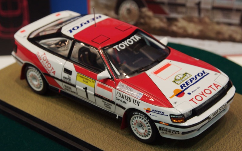 アオシマ・BEEMAX製の1/24スケールトヨタセリカGT-FOUR（ST165 Aoshima Beemax 1/24 Model Car Kit Toyota Celica ST165 GT