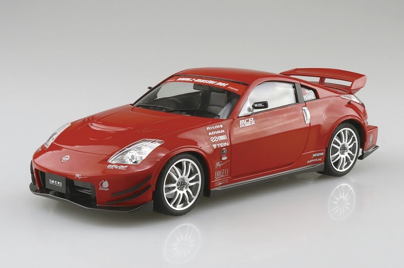 Aoshima 1/24 Scale Model Tuned Car Kit MCR Nismo Nissan Z33