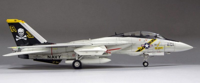 Tomcat Fine Molds FP30-1//72 US Navy F-14A Fighter Aircraft Neu