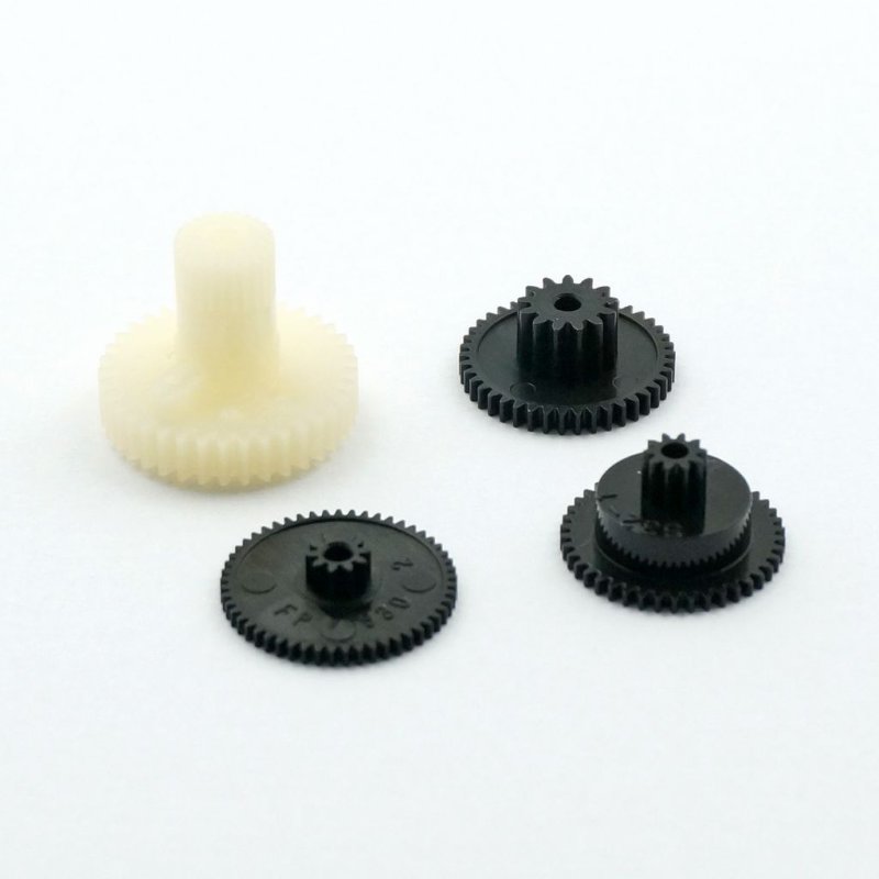 FUTABA S32 S132 SERVO GEAR SET (W/O PACKING)