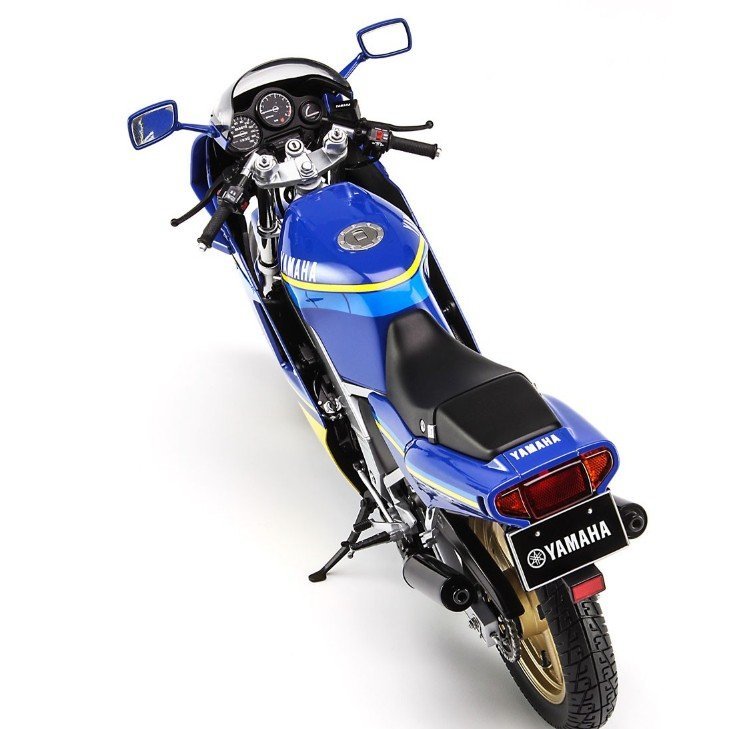 オートバイ・バイク YAMAHA tzr250(1kt) faraway blue 1986 Hasegawa 21737 - 1/12 Scale Yamaha TZR250 (1KT) Faraway Blue 1986