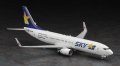 alt="Hasegawa 10744 - 1/200 Skymark Airlines Boeing 737-800" title="Hasegawa 10744 - 1/200 Skymark Airlines Boeing 737-800"