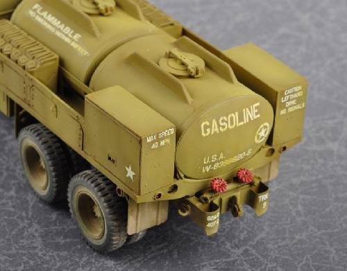 Hobby Boss 83830 - 1/35 US GMC CCKW 750 Gallon Tanker Model Kit
