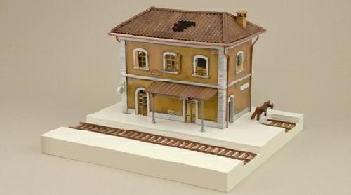 Italeri 6162 - 1/72 Station