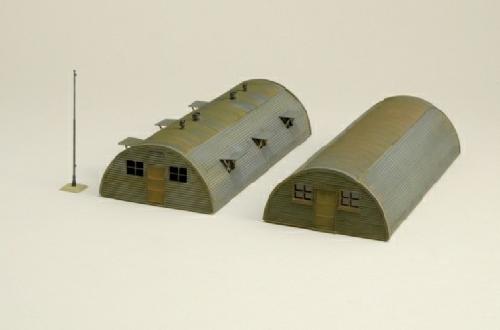 Italeri 6163 - 1/72 Quonset Hut Barrack