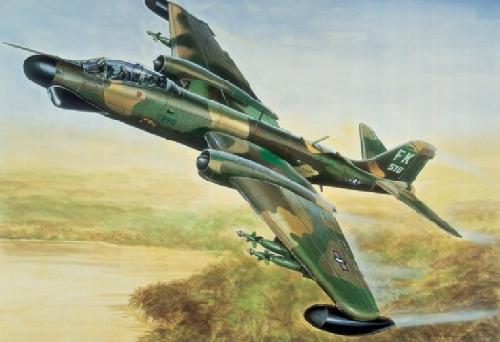 Italeri 0174 - 1/72 B-57G Night Hawk