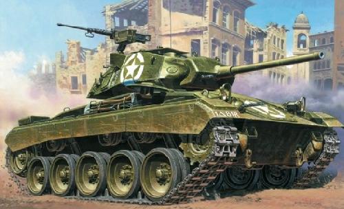 Italeri 6502 - 1/35 M24 Chaffee