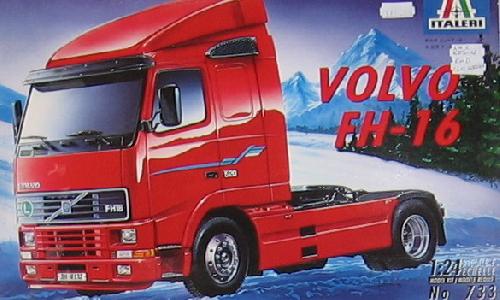 Italeri 0733 - 1/24 Volvo FH16