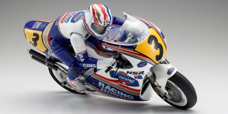 Kyosho 34937T1 - 1:8 Scale Radio Controlled Electric Powered Motorcycles Hanging On Racer Series Honda NSR500 1991 Kit