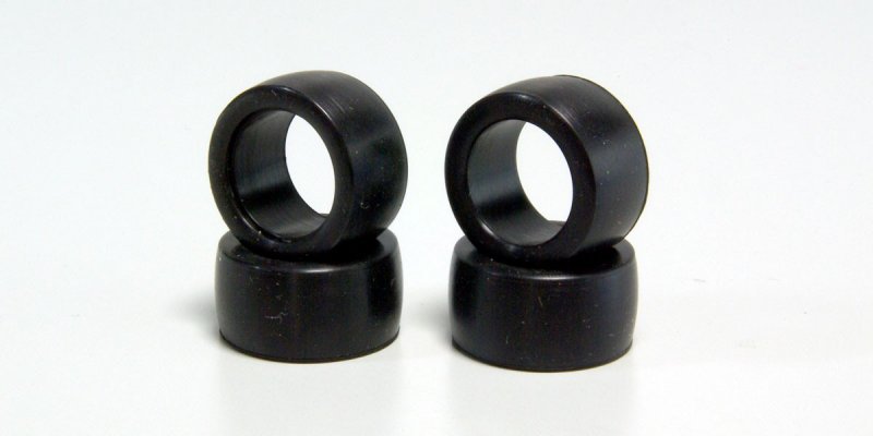 Kyosho MZT302-20B - LM Wide High Grip Tire (20/4pcs)
