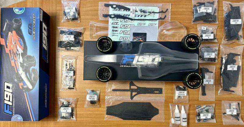 Serpent SER300030 F190 1/8 4WD Electric RC Car Kit