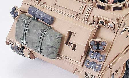 M113A2 Armored Personnel Carrier Desert Version Tamiya 35265 1/35 Model Kit U.S