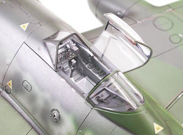 TAMIYA 61087 Me 262 Fighter Version 1:48 Aircraft Model Kit 