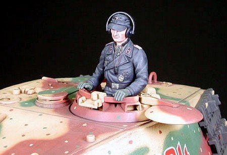 Tamiya 56018 1/16 RC German King Tiger Henschel Turret Full Option Kit