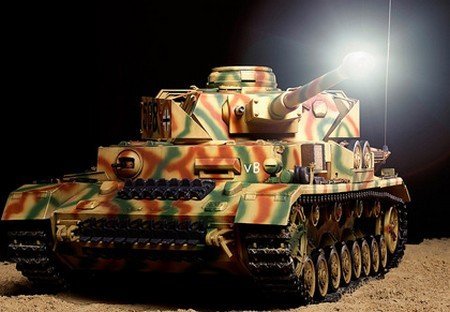 Tamiya 56026 - 1/16 RC German Panzerkampfwagen IV Ausf.J w