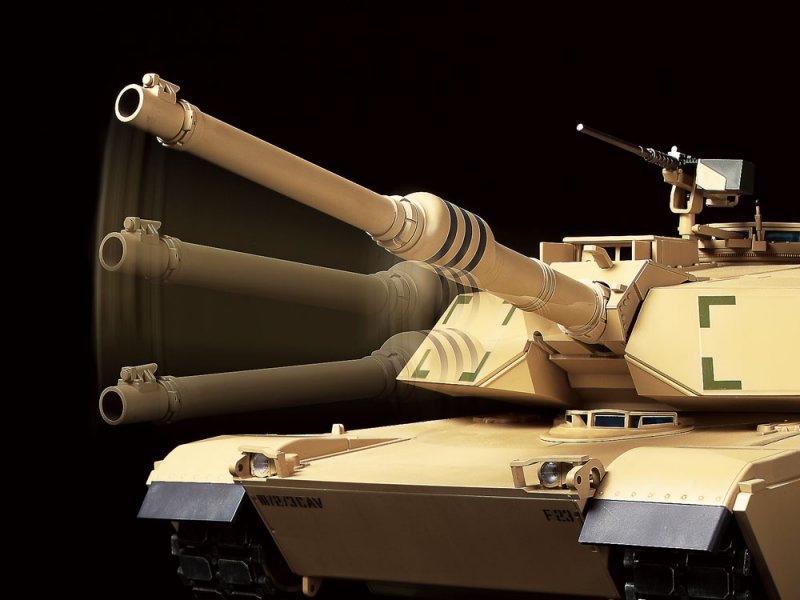 Tamiya 56041 1/16 U.S. Main Battle Tank M1A2 Abrams FullOption Kit