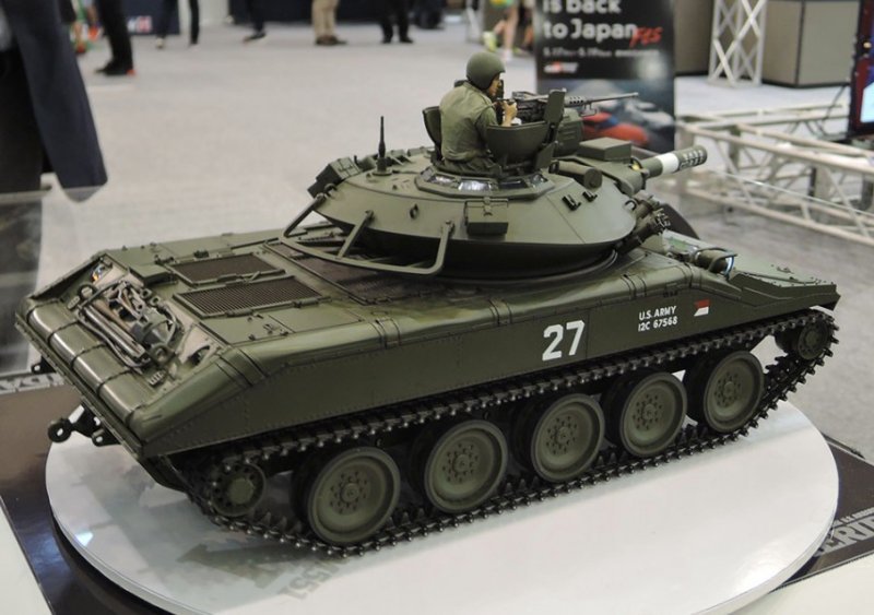 Tamiya 56042 - 1/16 U.S. M551 Sheridan RC Tank Kit