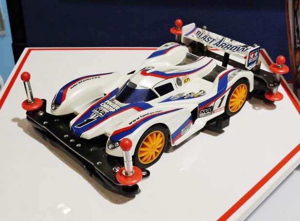 Tamiya 95211 - Mini 4WD Starter Pack MA Power Type (Blast Arrow)