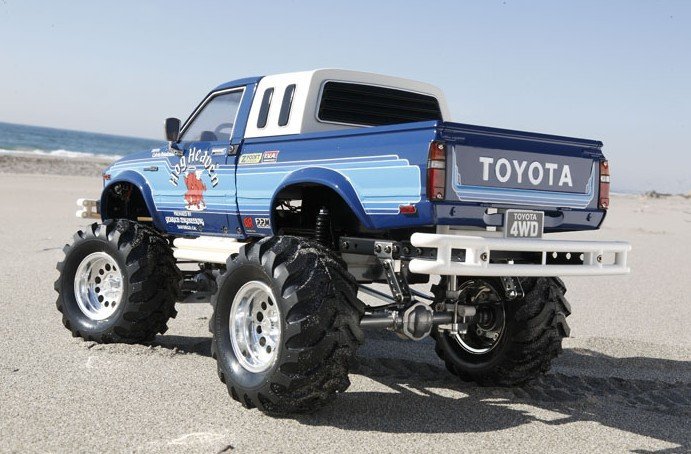 Tamiya Toyota Bruiser 58519 - A Classic Revived with Modern