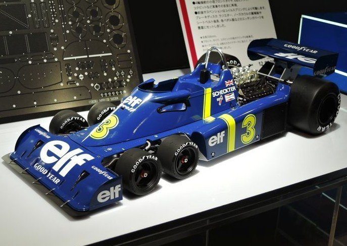 Tamiya 12036 - 1/12 Tyrrell P34 Six-Wheeler Formula 1 Model Kit