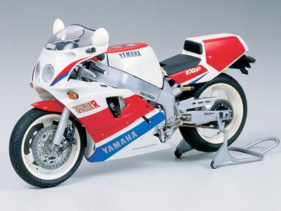 Tamiya 14058 - 1/12 Yamaha FZR750R (OW01)