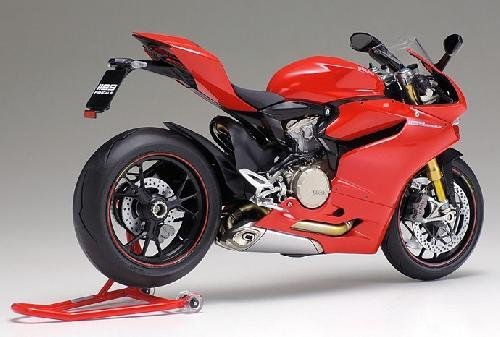 Tamiya 14129 1/12 Scale Model Motorcycle Kit Ducati 1199 Panigale