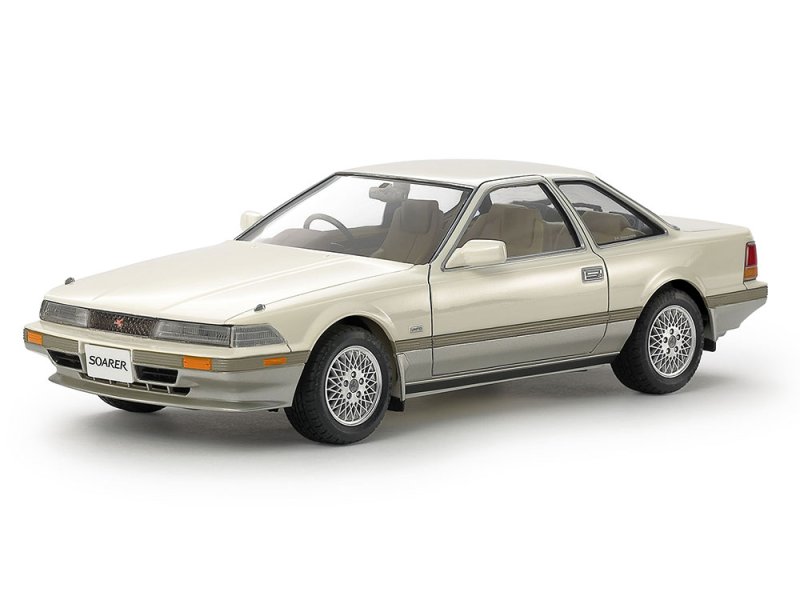 、 Tamiya 24064 1/24 Scale Model Sports Car Kit Toyota Soarer