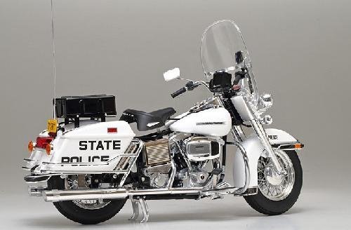 TAMIYA Harley-Davidson FLH1200 1/6スケール Tamiya 1/6 Scale Harley Davidson FLH1200 Police Type Plastic