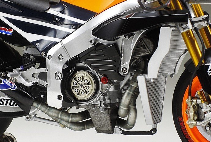 Tamiya Detail Up Parts Series No.67 Honda RC213V '14 front fork set 12667 