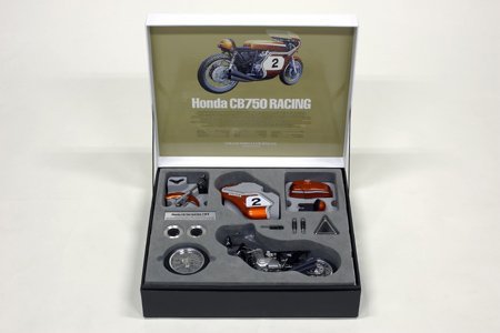 Tamiya 1/6 Honda CB750 Collectors Club Special Semi-assembled Model Daytona 200 