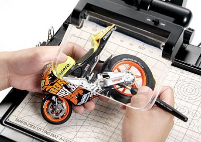 Tamiya 74064 Work Stand with Magnifying Lens for Model Crafting