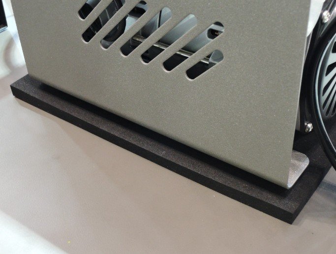 ymページ IBM 01AF542 VRM Voltage Regulator for 8231-E2C p730 2B4E