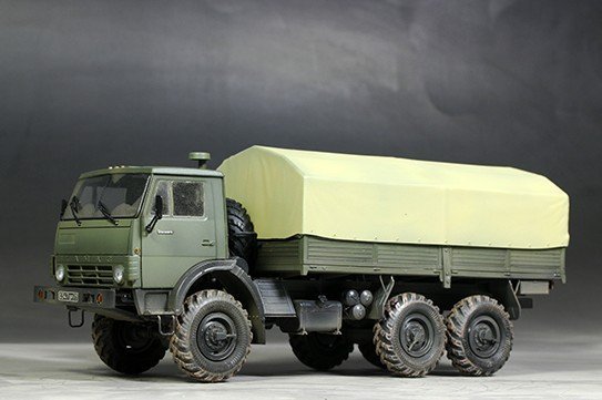 Trumpeter 1/35 01034 Russian KAMAZ-4310 Truck 